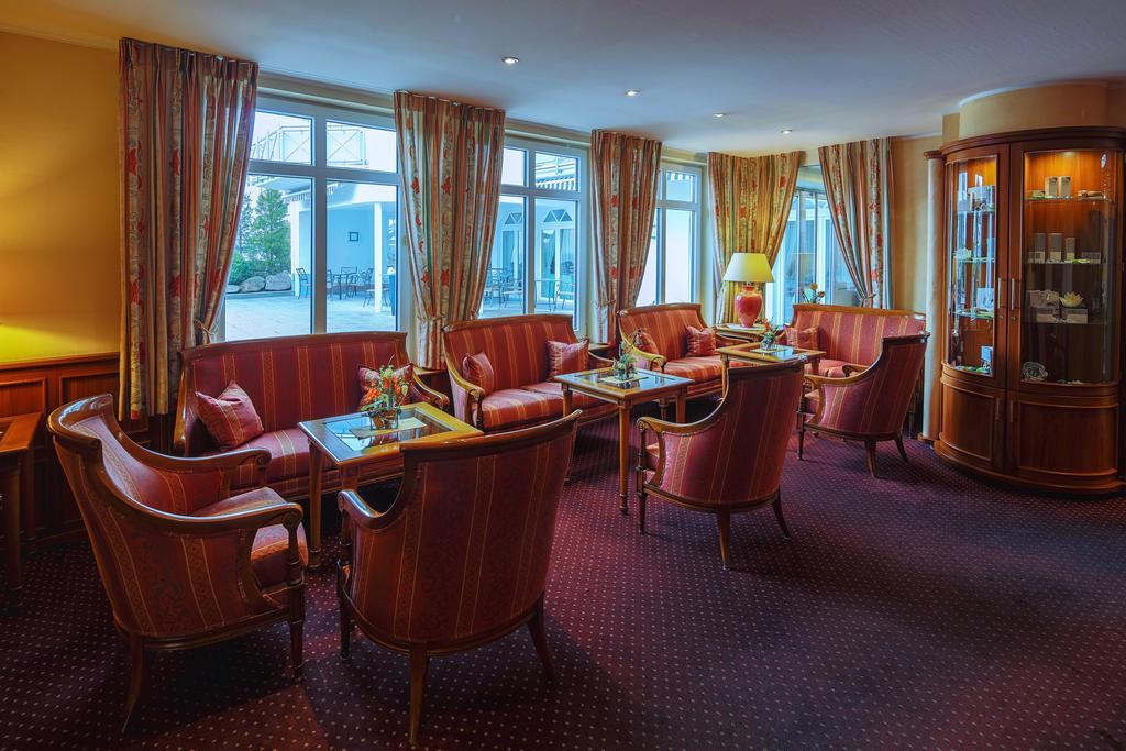 Hotel-Restaurant Kunz Пирмазенс Экстерьер фото