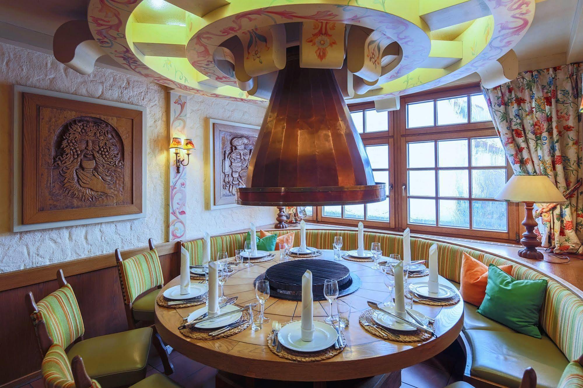 Hotel-Restaurant Kunz Пирмазенс Экстерьер фото